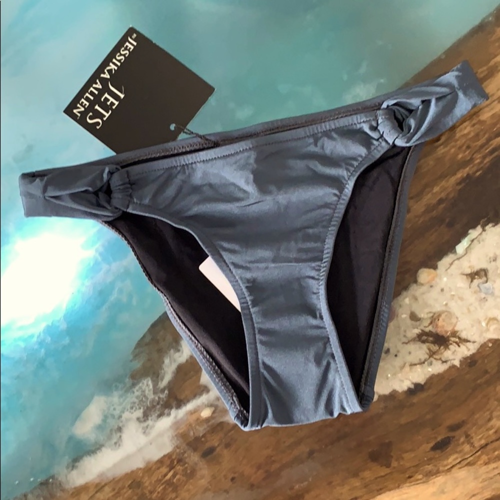 NÉW Jets by Jessika Allen Skimpy Loop Bikini 👙